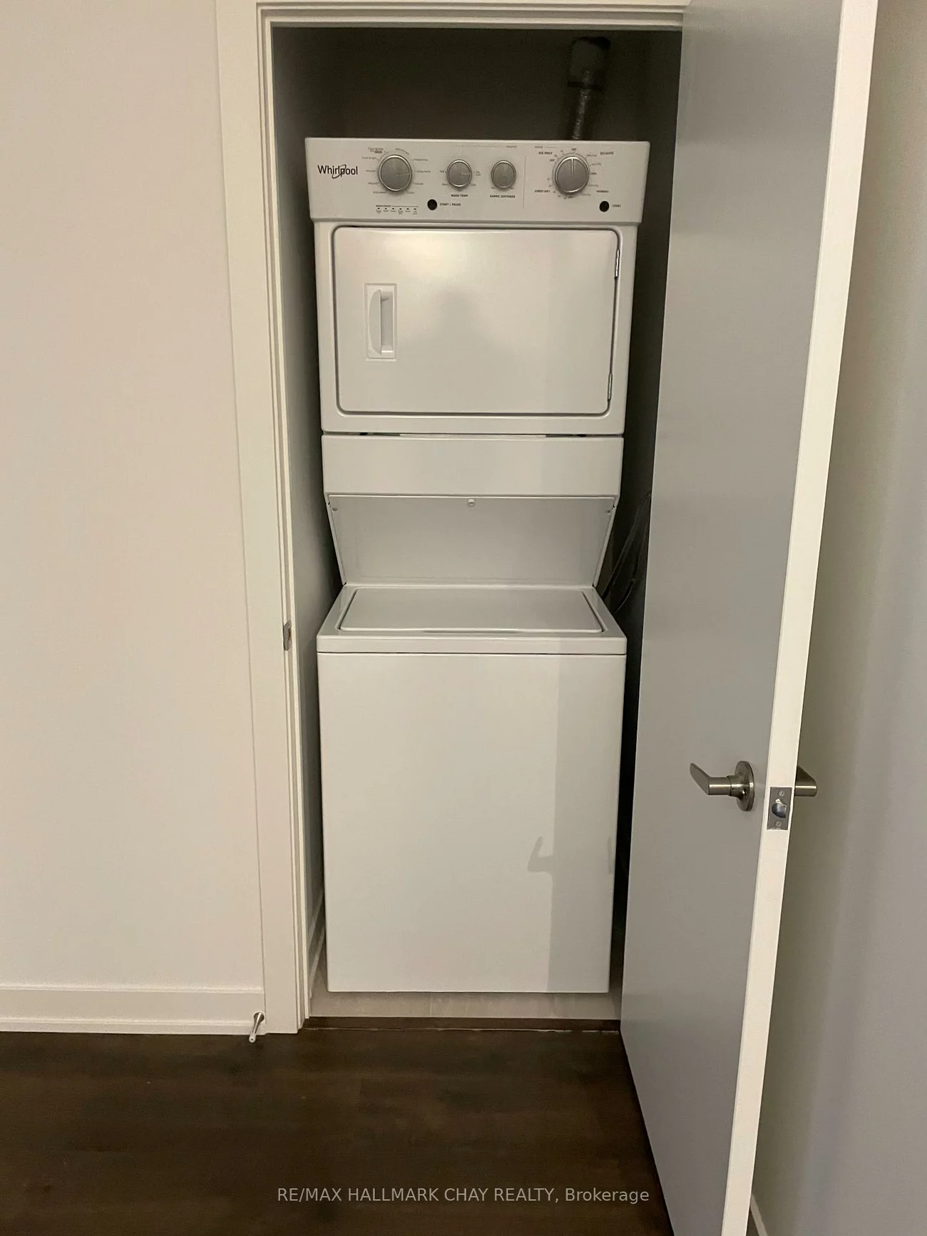 56, Lakeside, Little Lake, Barrie