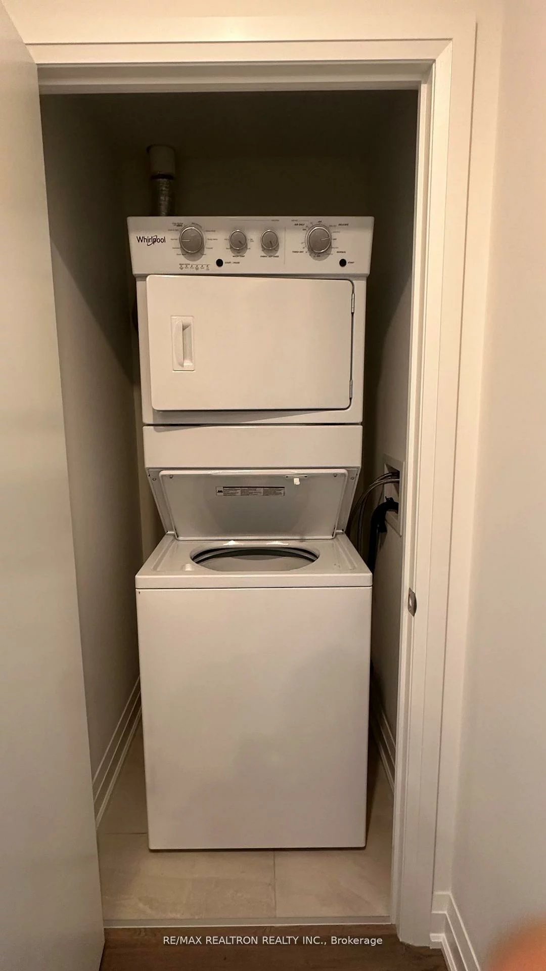 58, Lakeside, Little Lake, Barrie