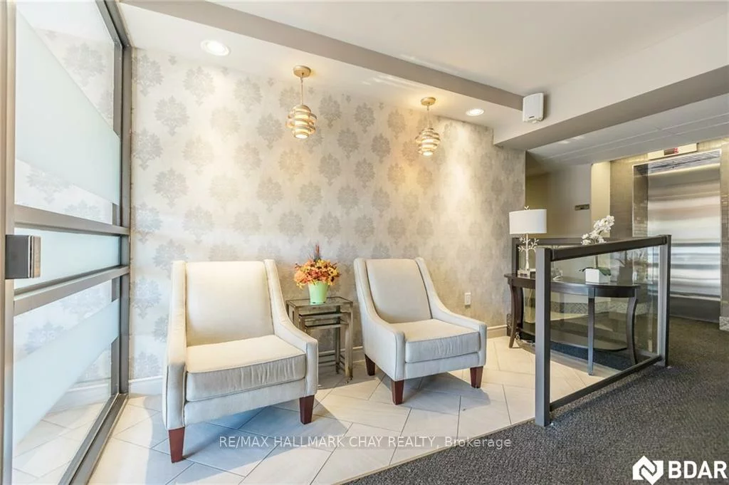 414, Blake, Codrington, Barrie