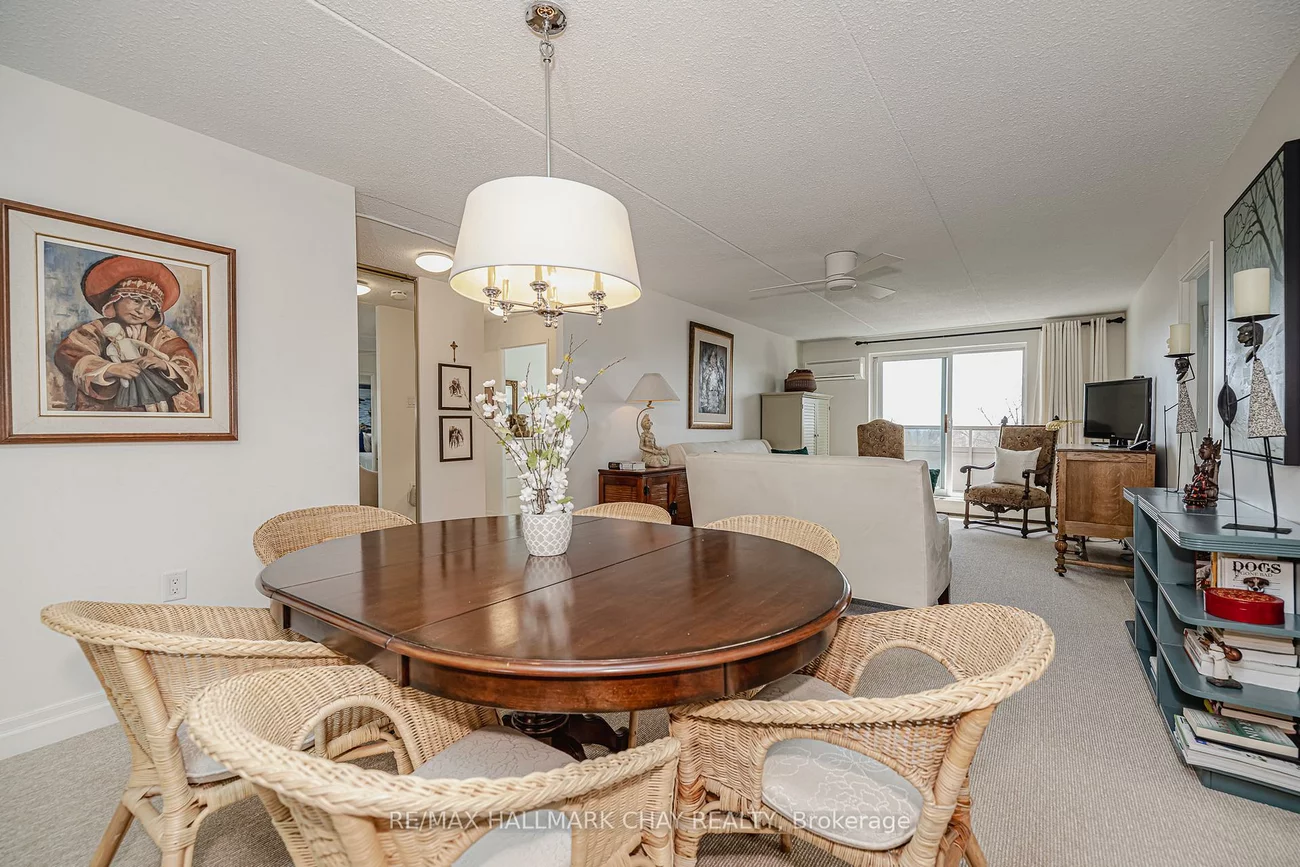 414, Blake, Codrington, Barrie