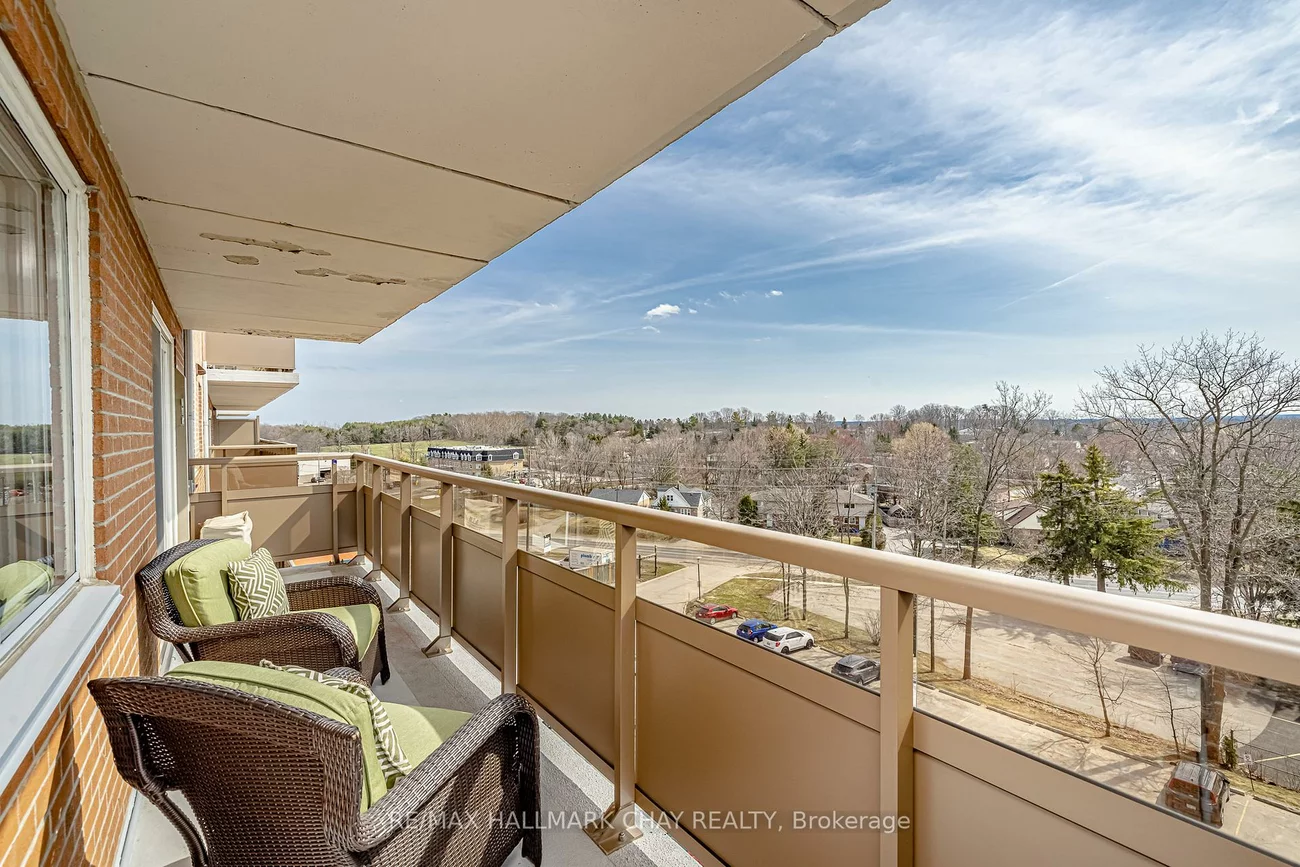 414, Blake, Codrington, Barrie