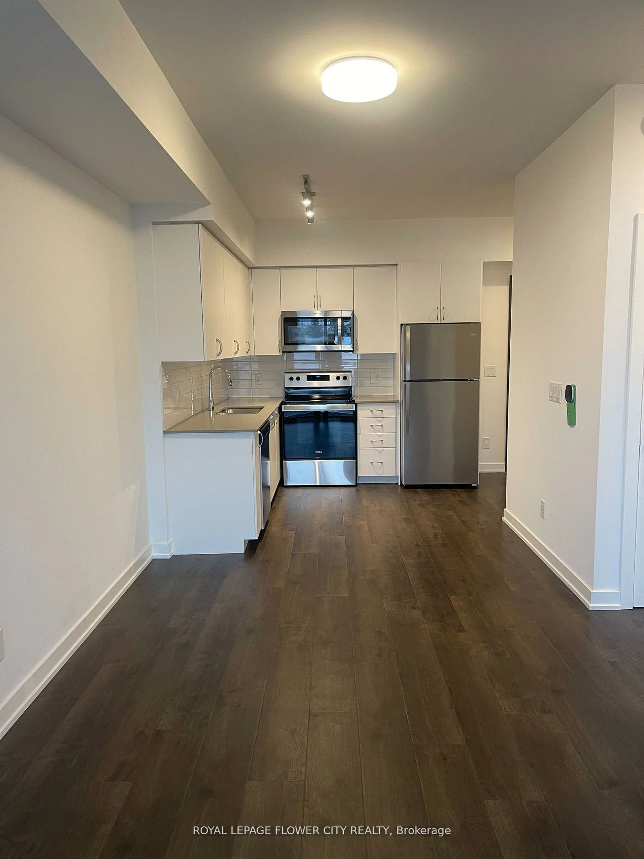 56, Lakeside, Little Lake, Barrie