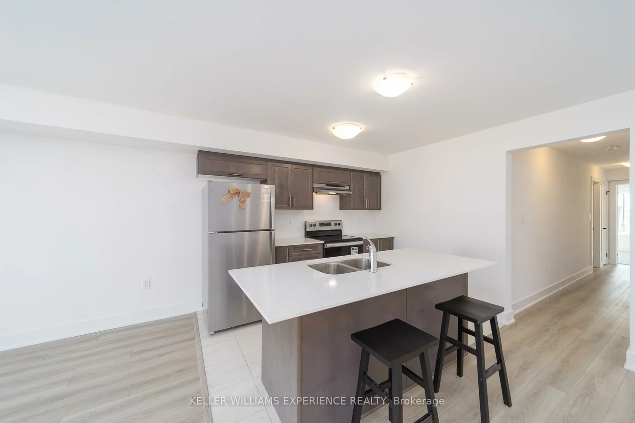 32, Wagon, Innis-Shore, Barrie