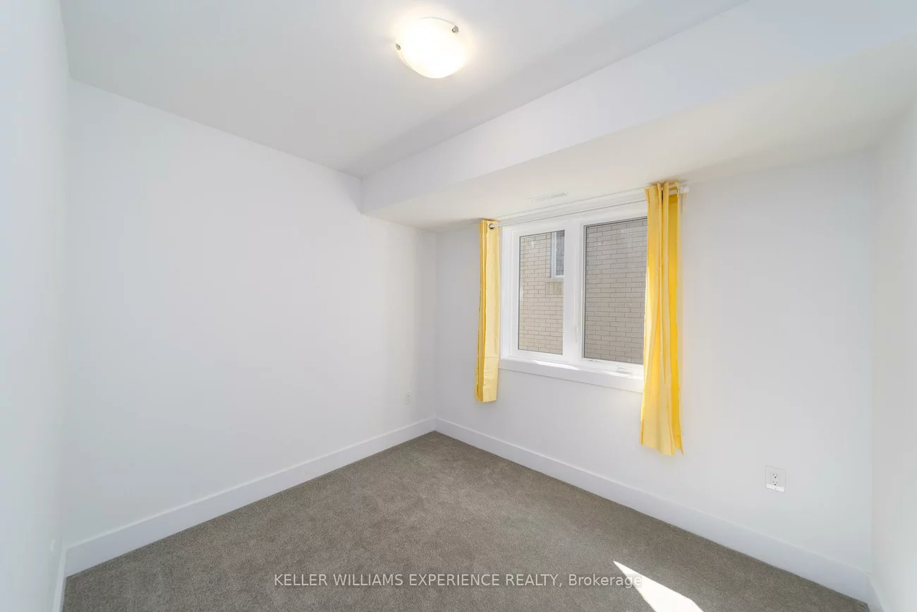 32, Wagon, Innis-Shore, Barrie