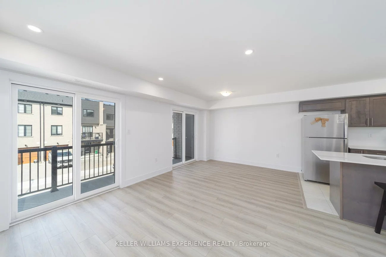 32, Wagon, Innis-Shore, Barrie