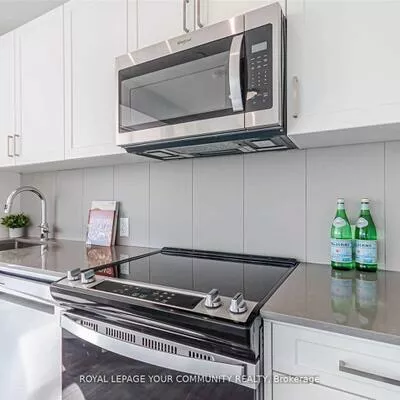 681, Yonge, Painswick South, Barrie