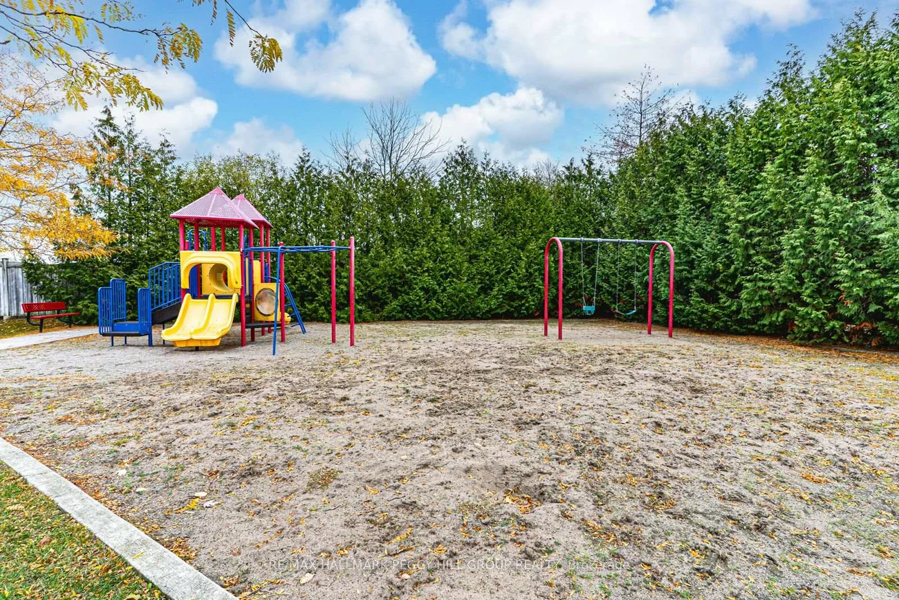 15, Cheltenham, Georgian Drive, Barrie