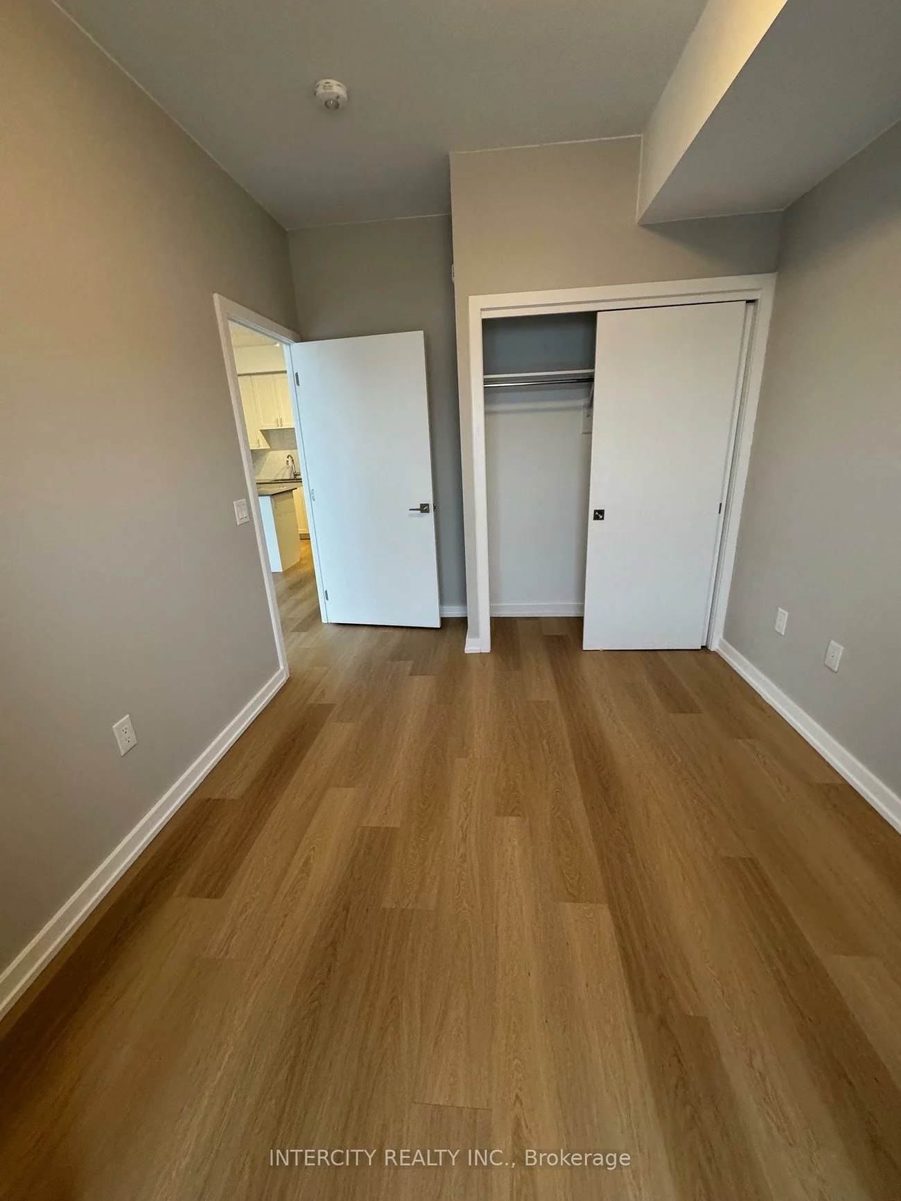 430, Essa, Holly, Barrie