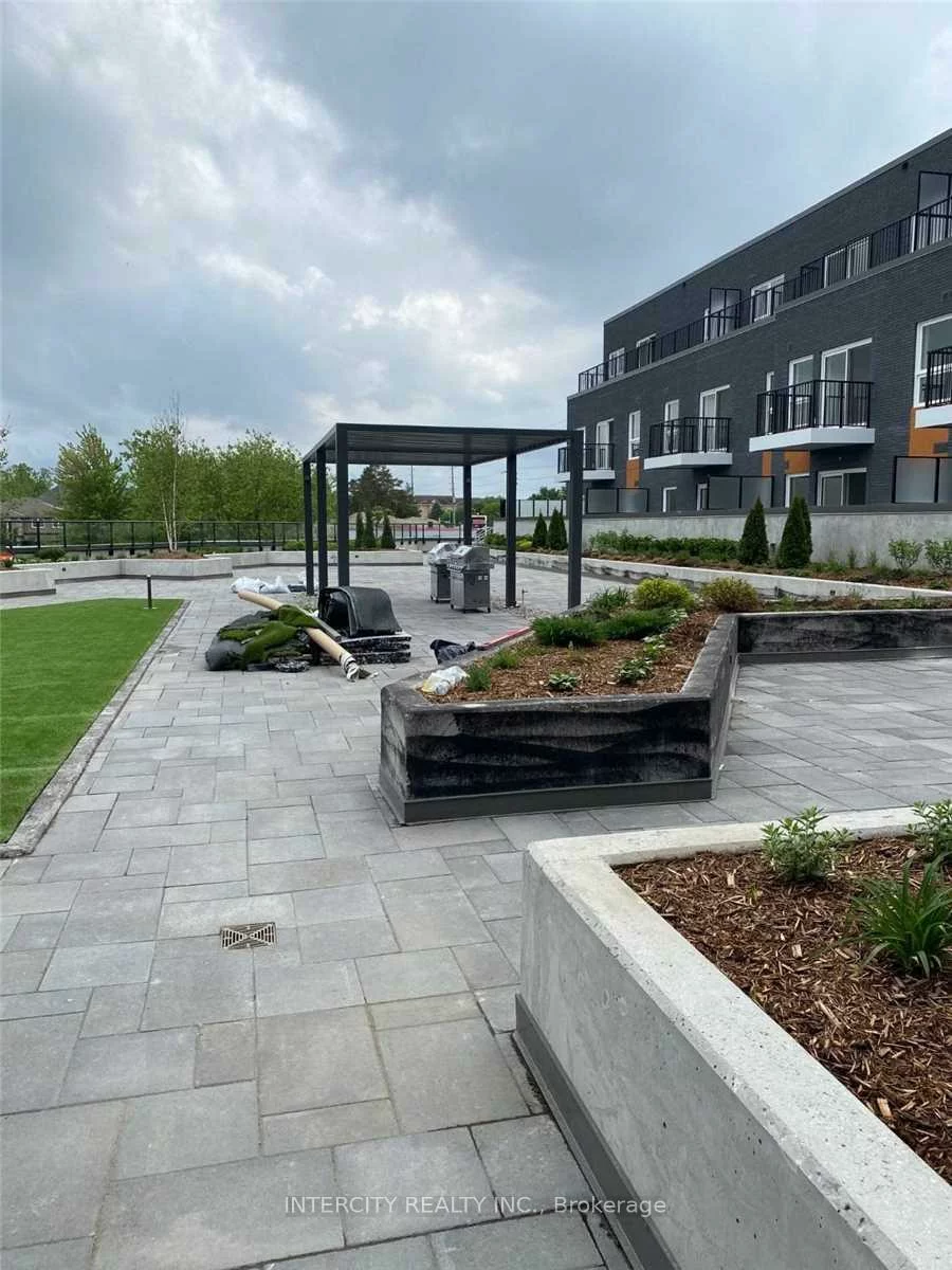 430, Essa, Holly, Barrie