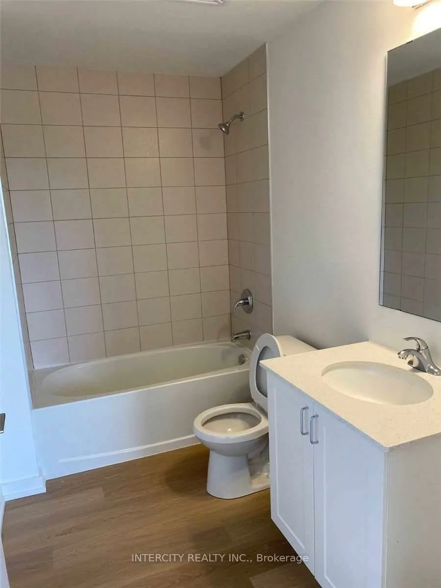 430, Essa, Holly, Barrie