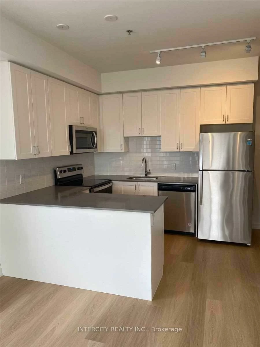 430, Essa, Holly, Barrie