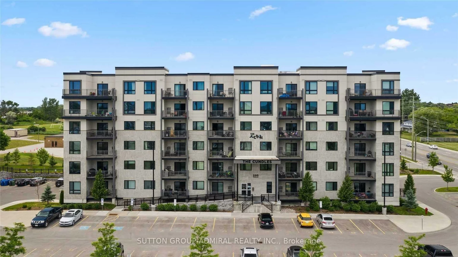 295, Cundles, 400 North, Barrie