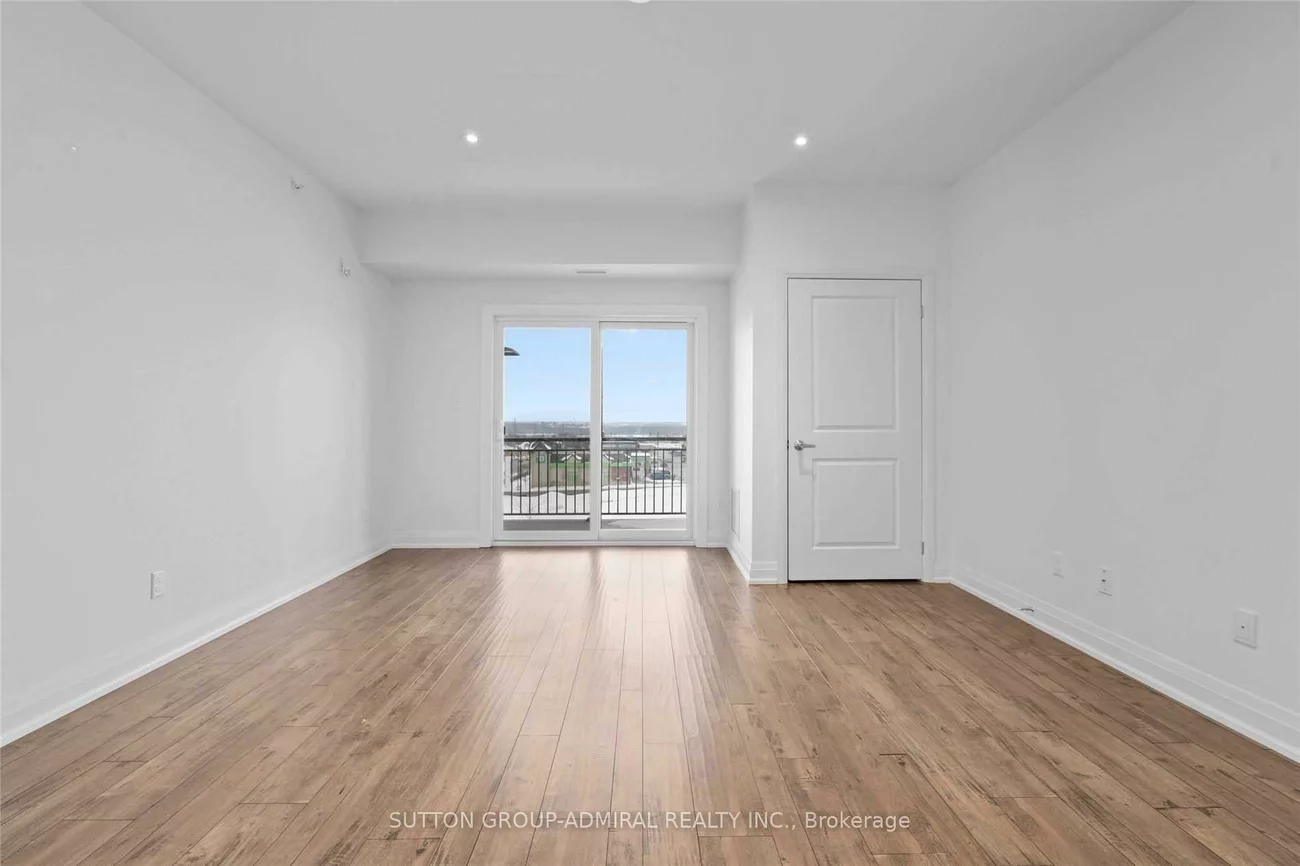 295, Cundles, 400 North, Barrie