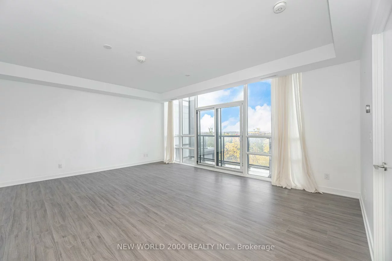 681, Yonge, Painswick South, Barrie