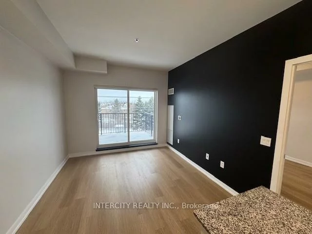 430, Essa, Holly, Barrie