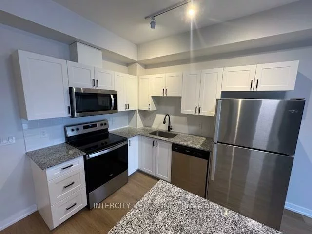 430, Essa, Holly, Barrie