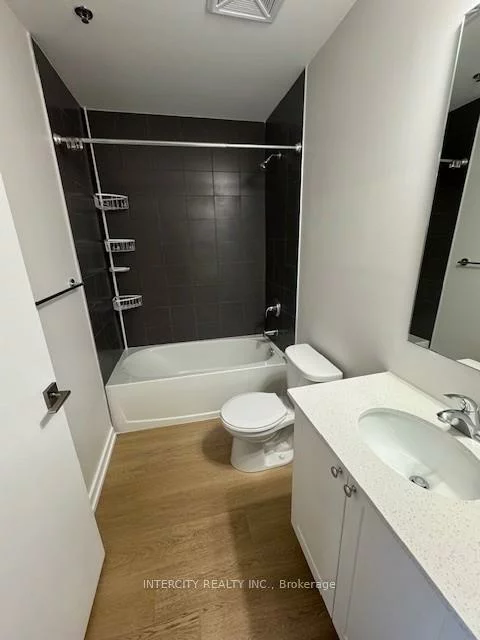 430, Essa, Holly, Barrie