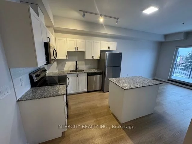 430, Essa, Holly, Barrie