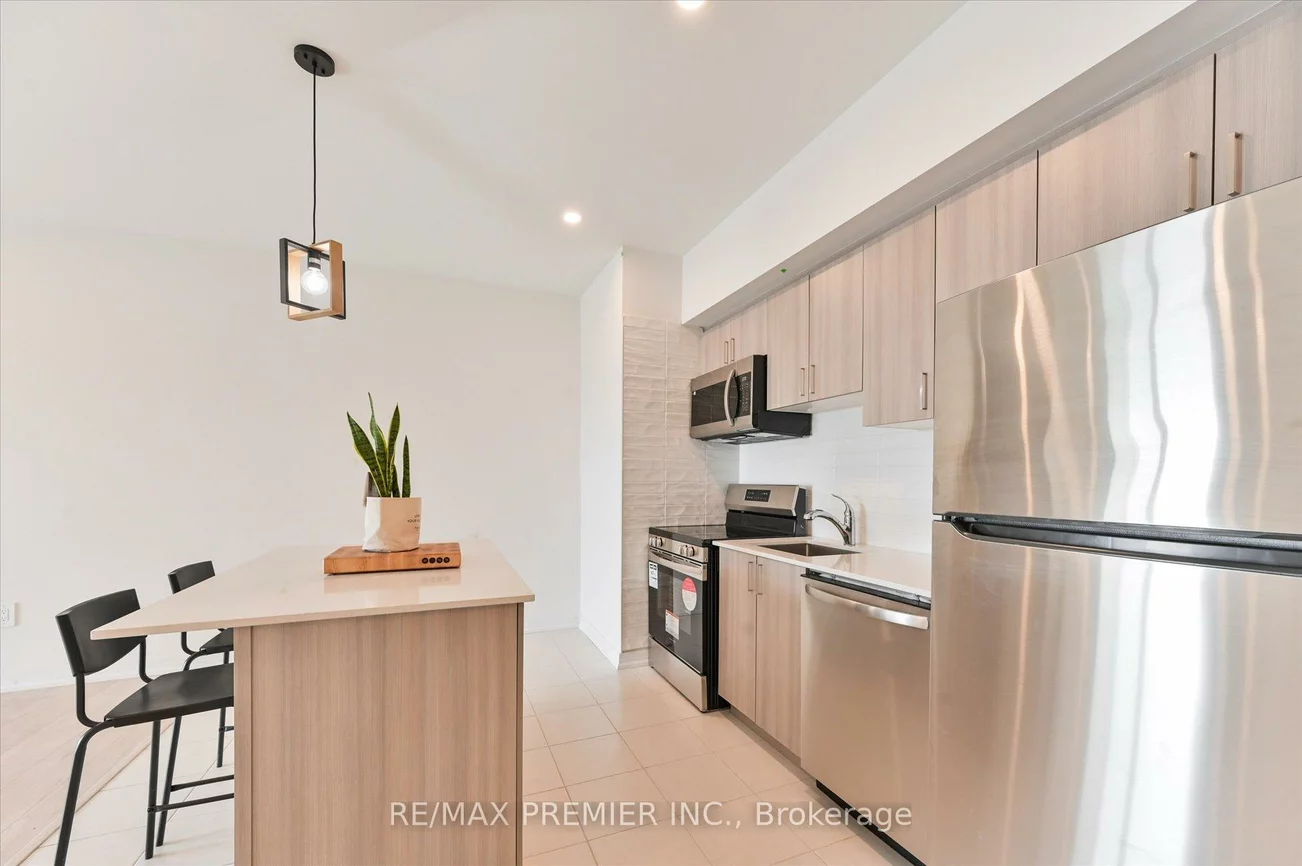 15, Kneeshaw, Rural Barrie Southeast, Barrie