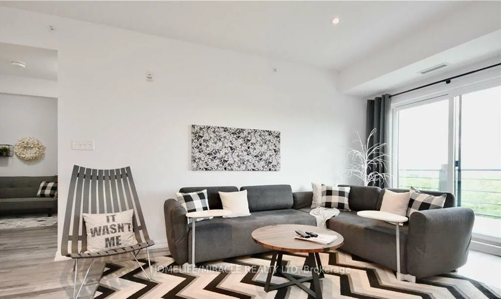 302, Essa, 400 West, Barrie