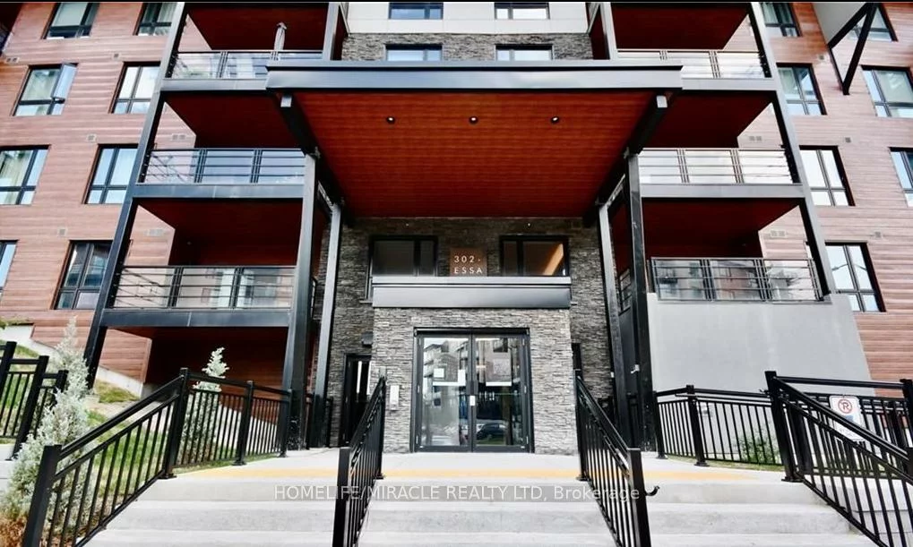 302, Essa, 400 West, Barrie