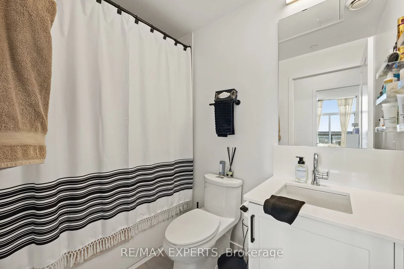 681, Yonge, Painswick South, Barrie