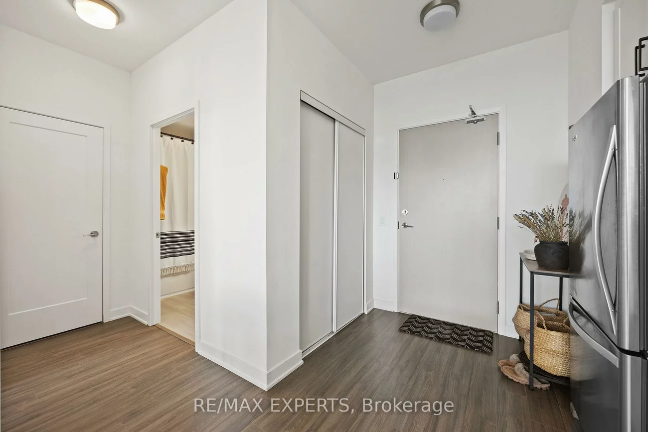 681, Yonge, Painswick South, Barrie