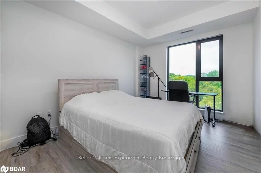 185, DUNLOP STREET EAST, Lakeshore, Barrie