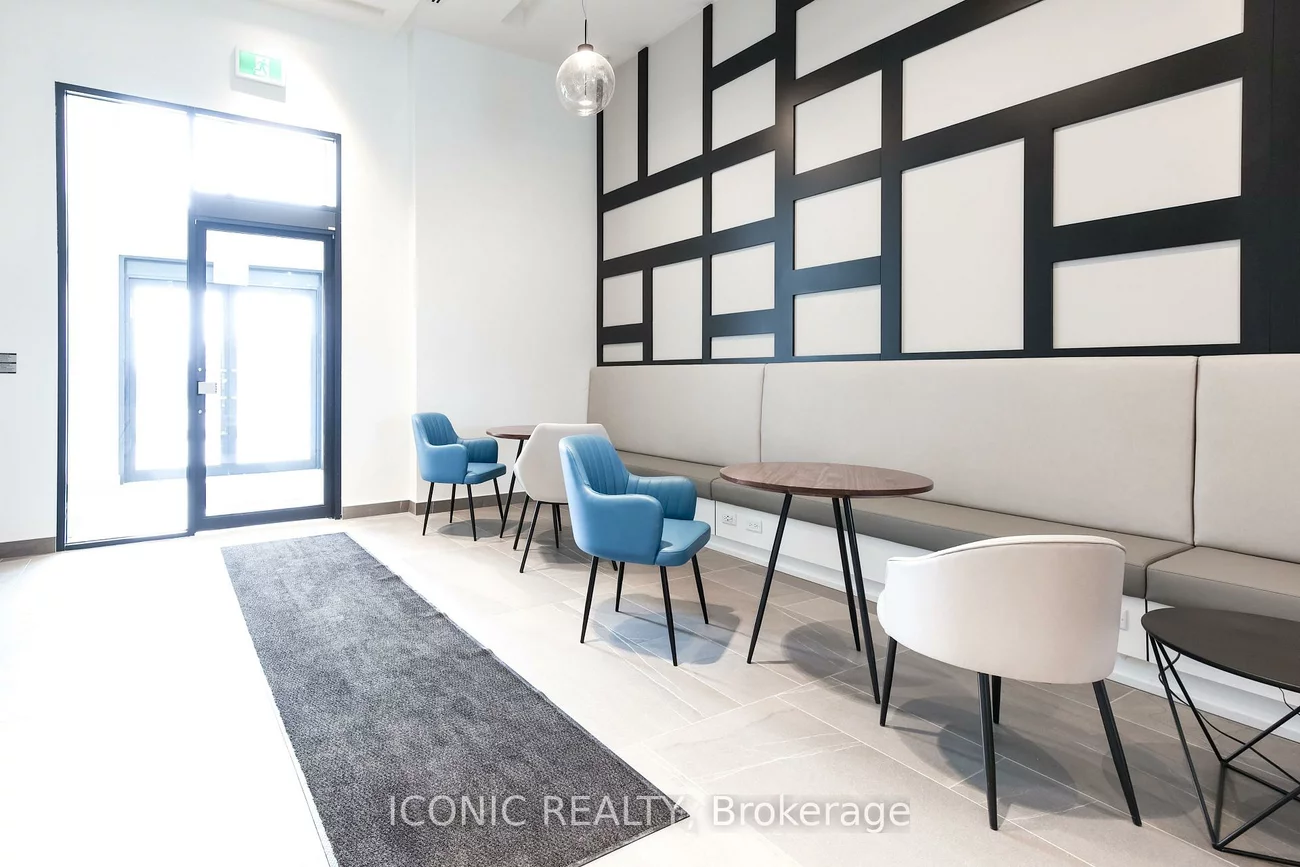 681, Yonge, Painswick South, Barrie