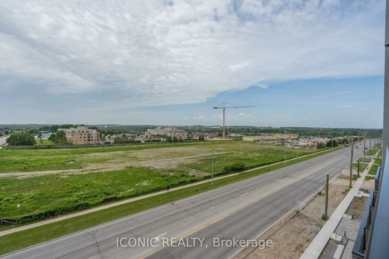 681, Yonge, Painswick South, Barrie