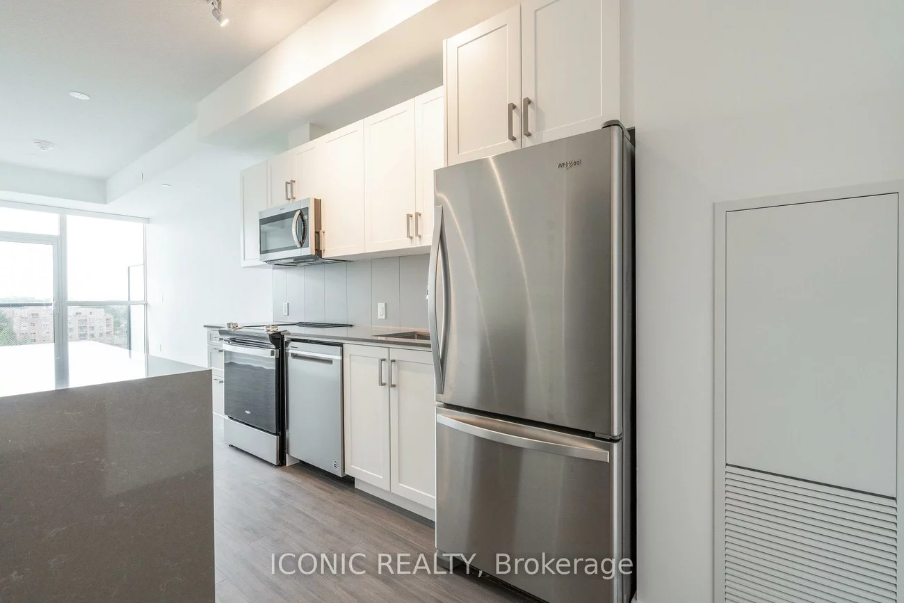 681, Yonge, Painswick South, Barrie