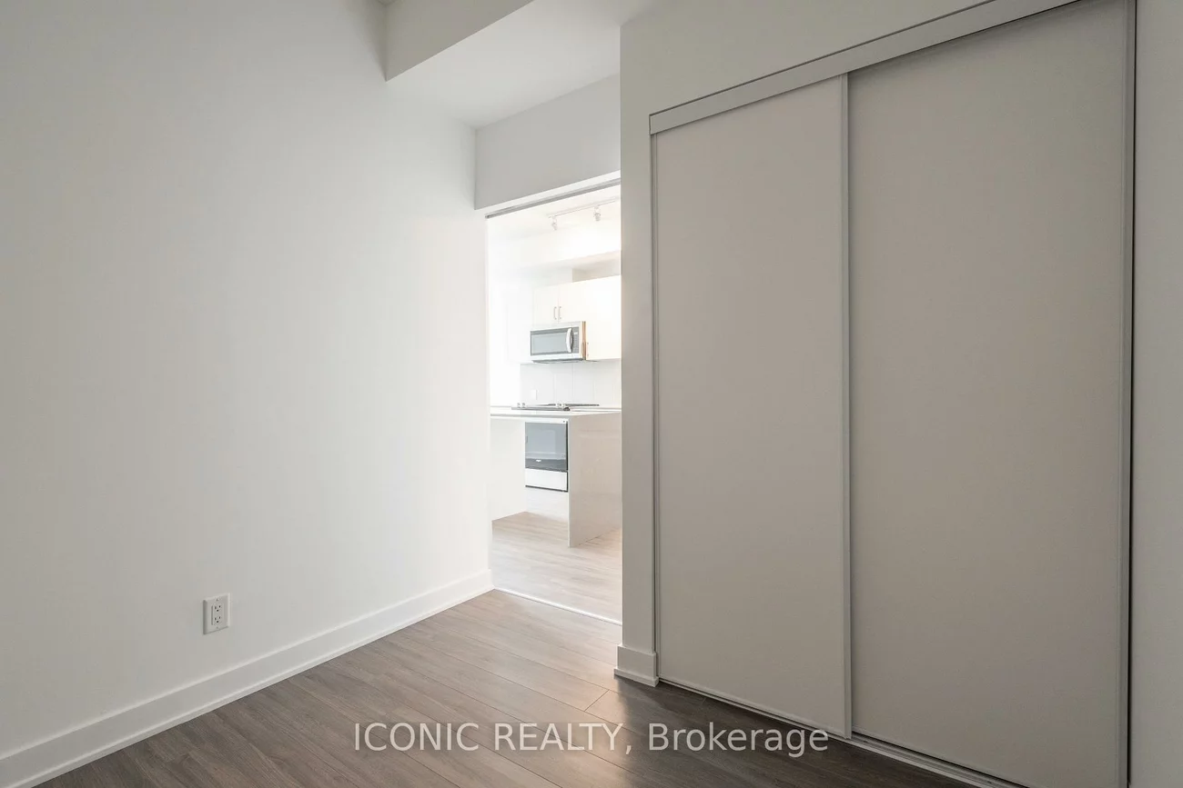 681, Yonge, Painswick South, Barrie