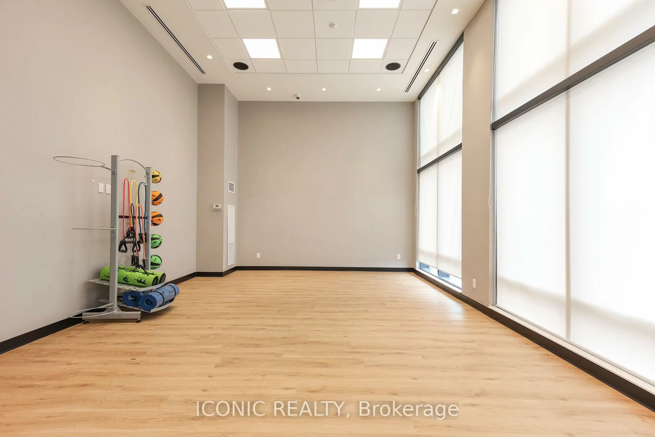 681, Yonge, Painswick South, Barrie