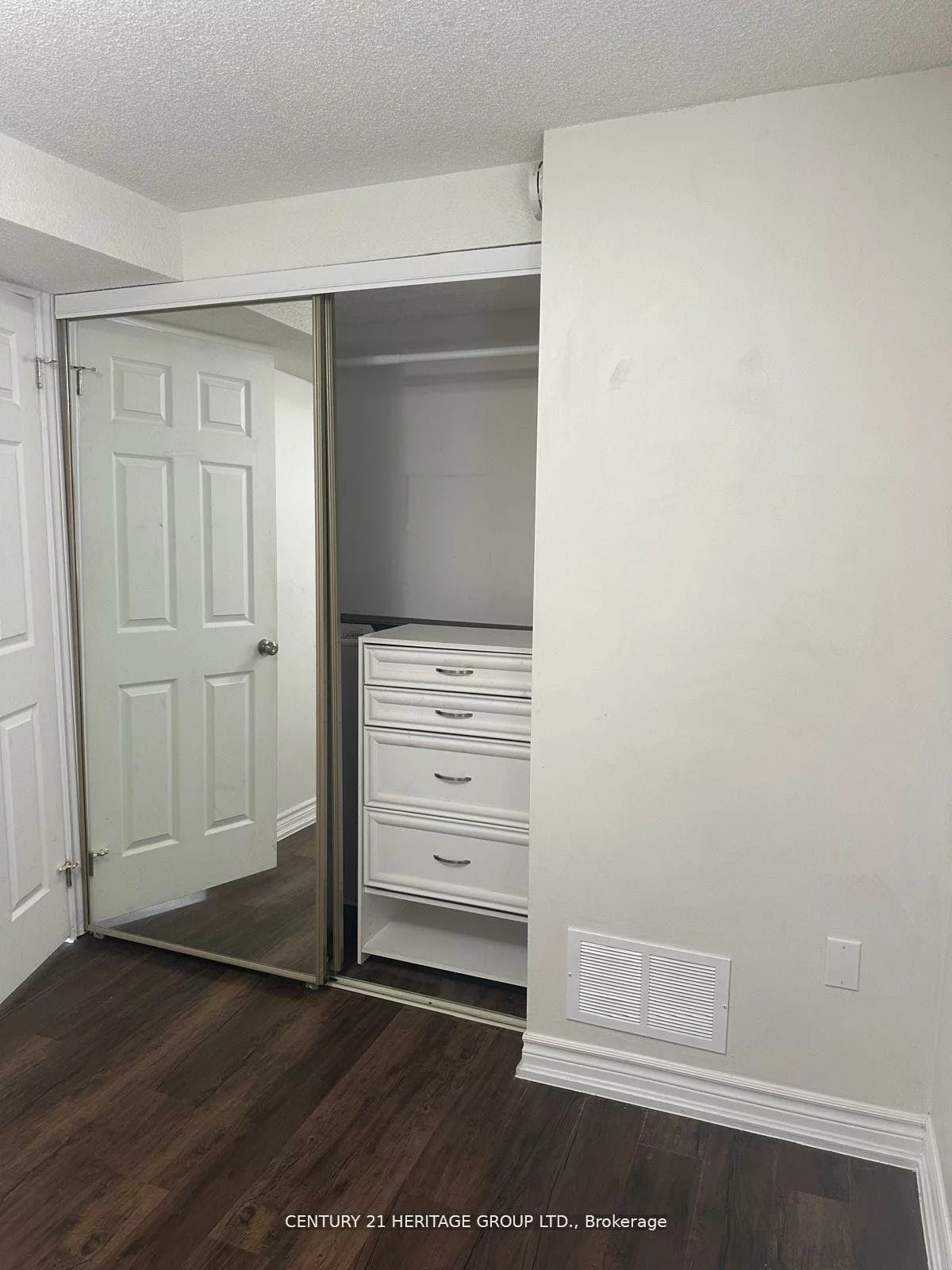 85, Goodwin, Painswick South, Barrie