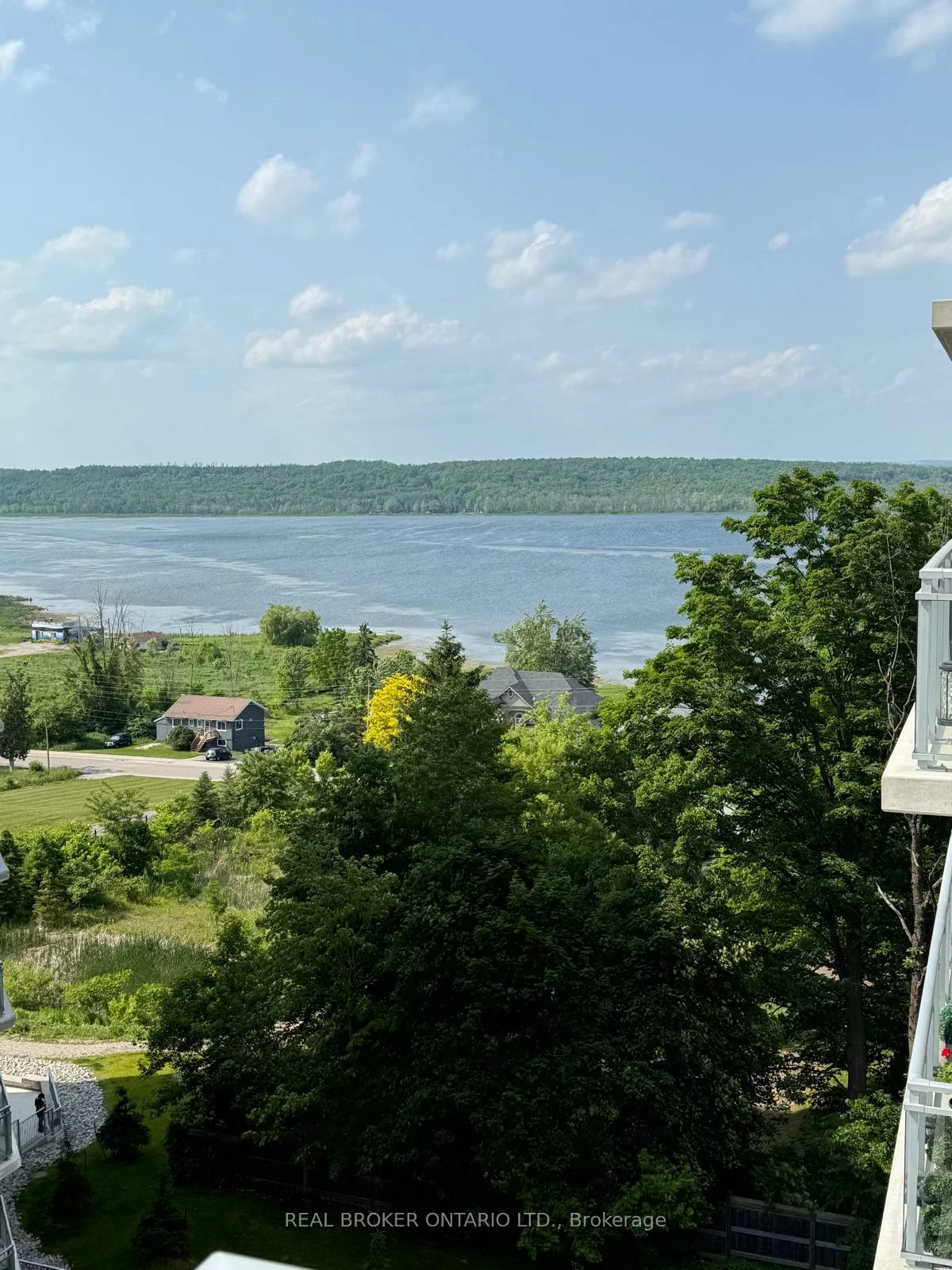 58, Lakeside, 400 North, Barrie