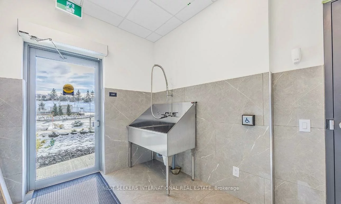 56, Lakeside, Little Lake, Barrie