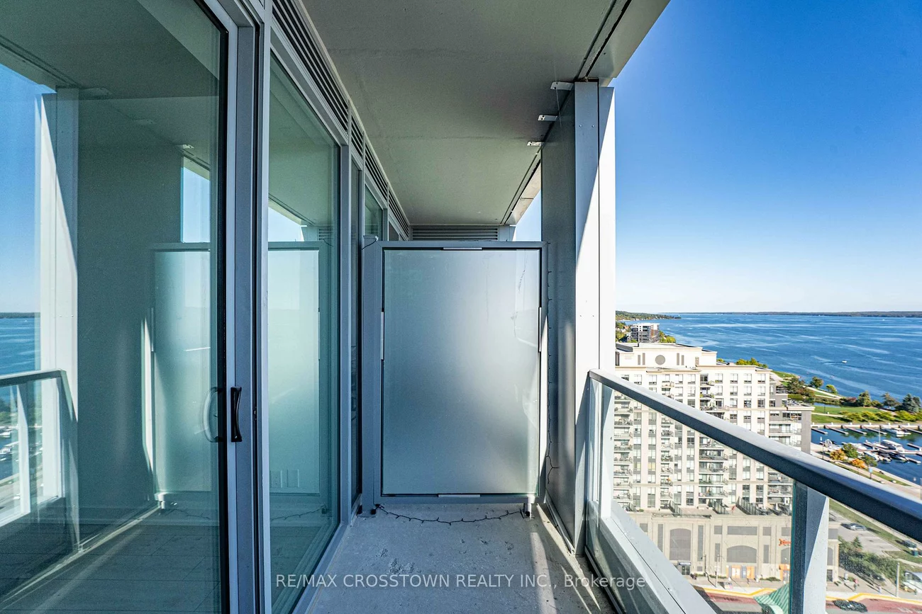 39, Mary, City Centre, Barrie