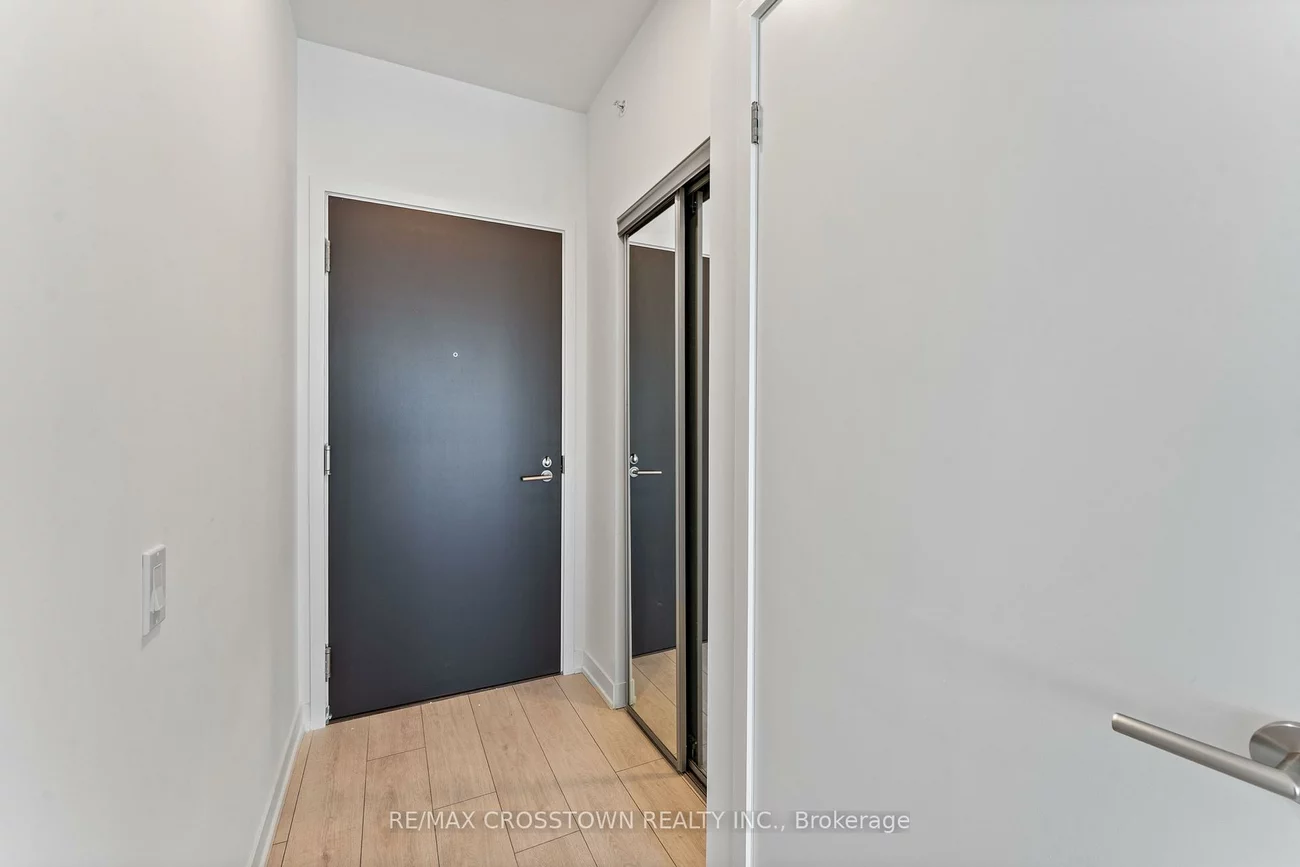 39, Mary, City Centre, Barrie