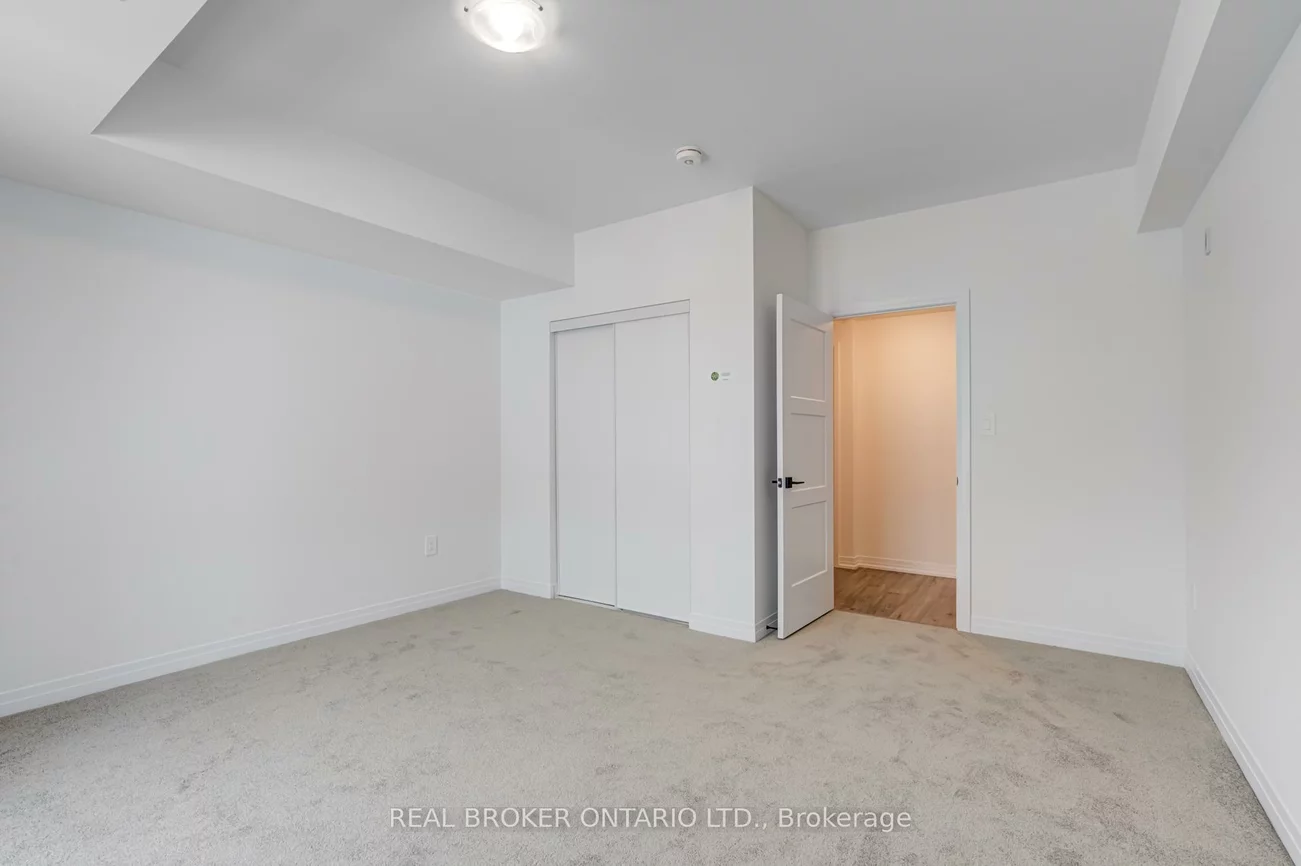 15, Kneeshaw, Rural Barrie Southeast, Barrie