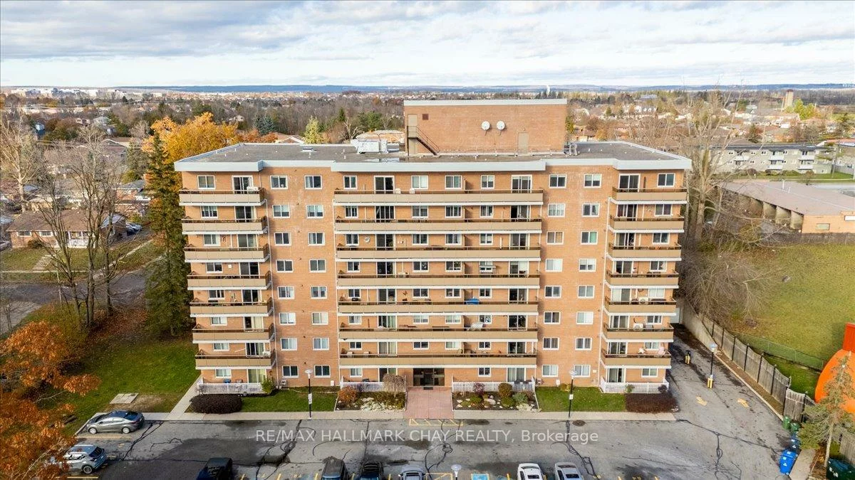 414, Blake, Codrington, Barrie