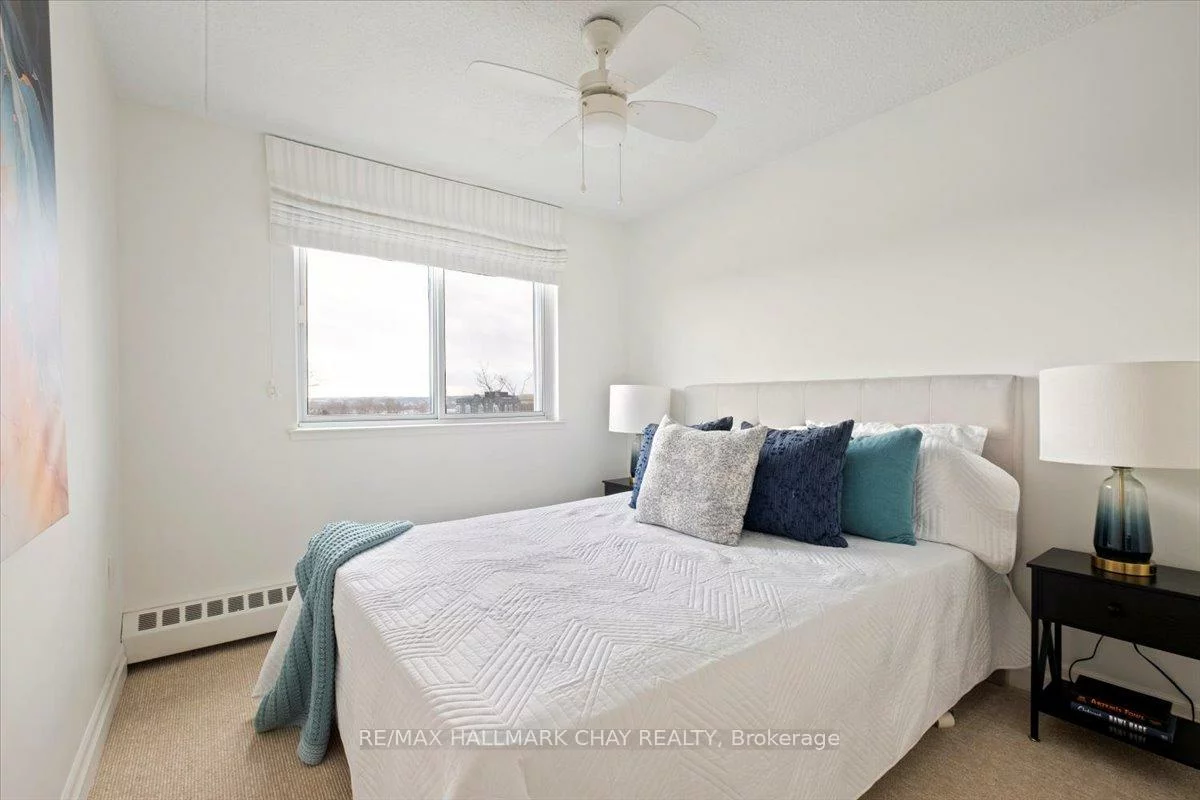 414, Blake, Codrington, Barrie