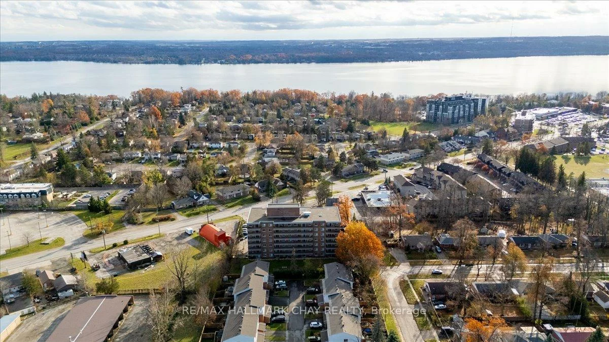 414, Blake, Codrington, Barrie