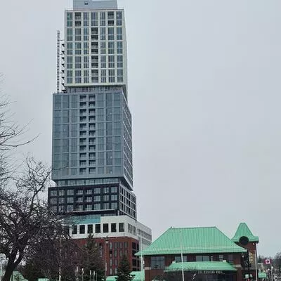 39, Mary, City Centre, Barrie