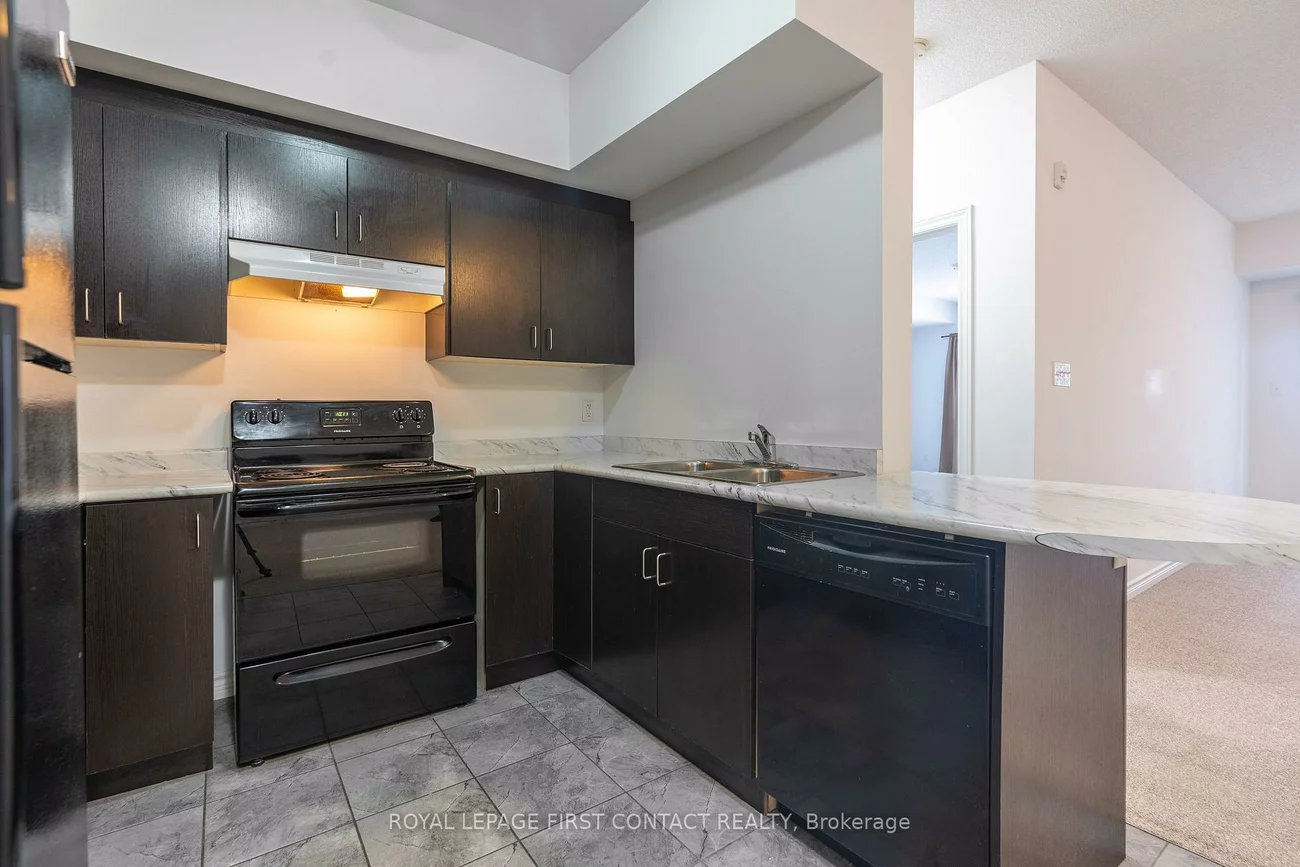 720, YONGE, Rural Barrie Southwest, Barrie