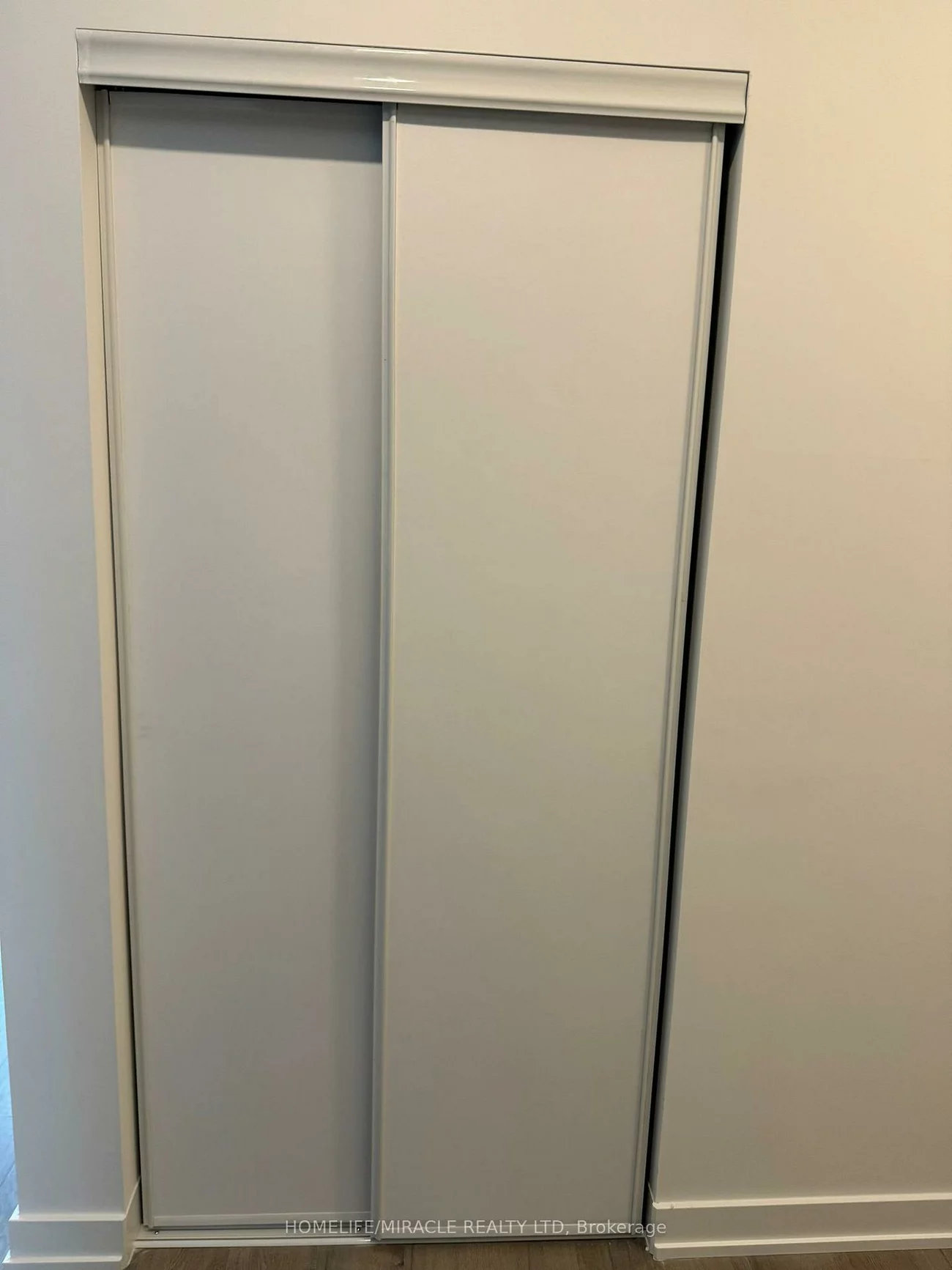 56, Lakeside, Little Lake, Barrie