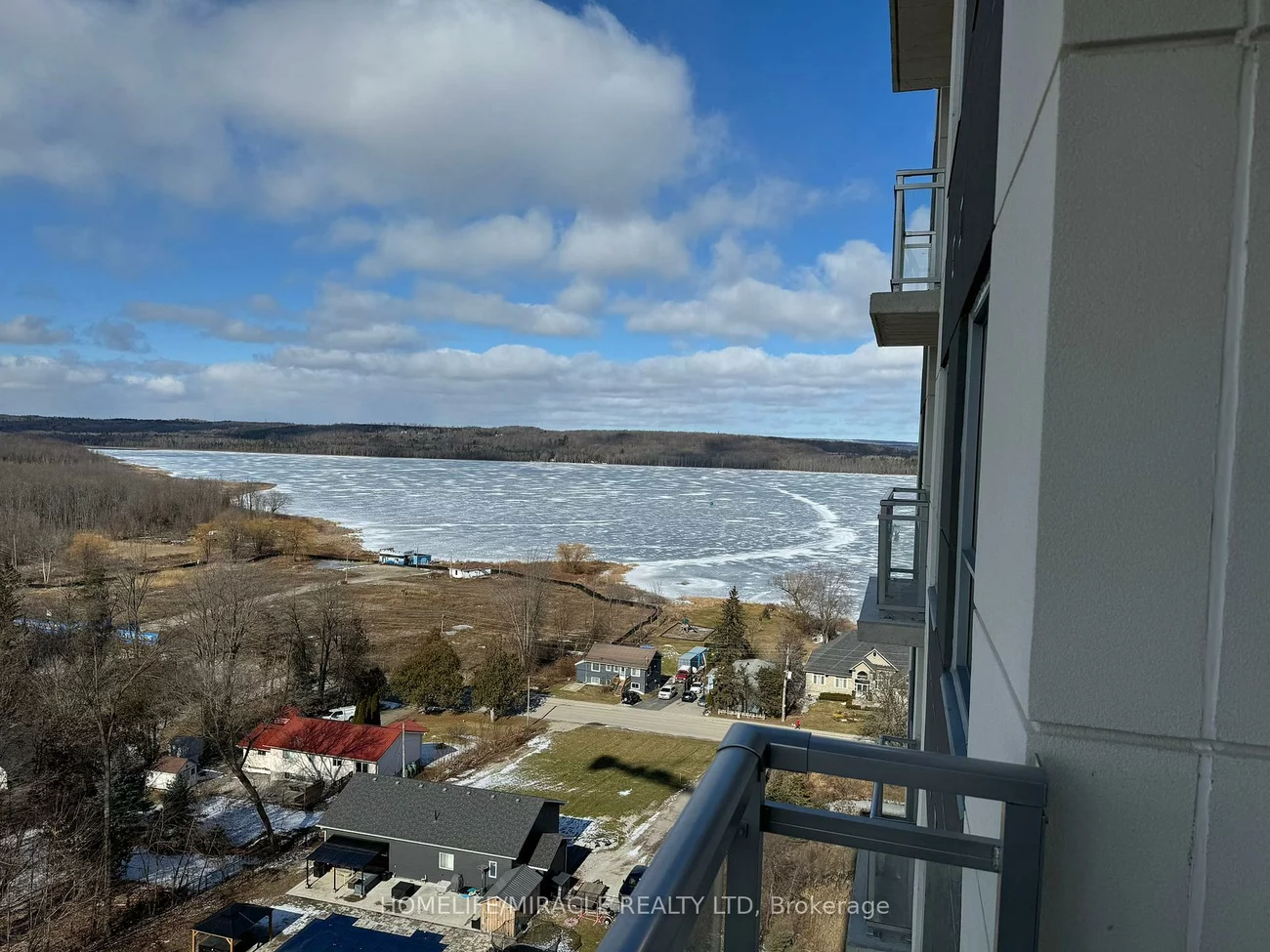 56, Lakeside, Little Lake, Barrie