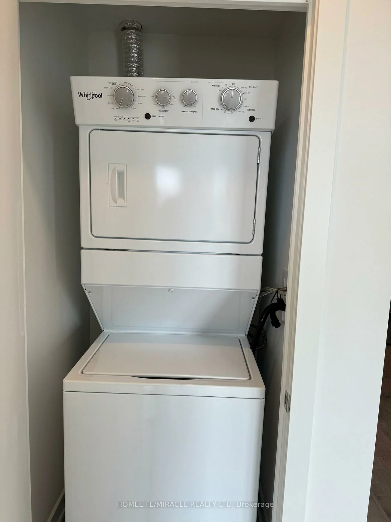 56, Lakeside, Little Lake, Barrie