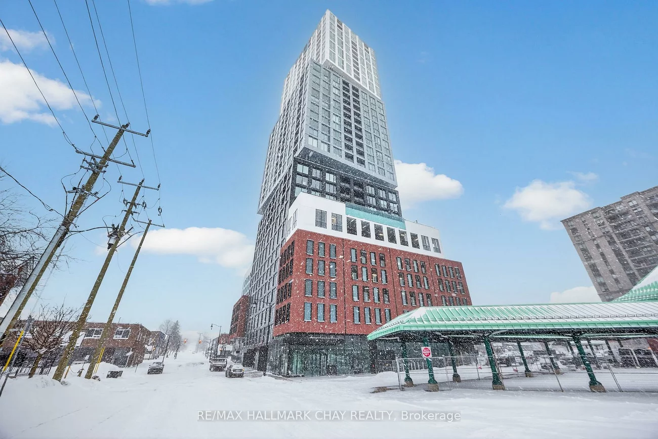 39, Mary, City Centre, Barrie