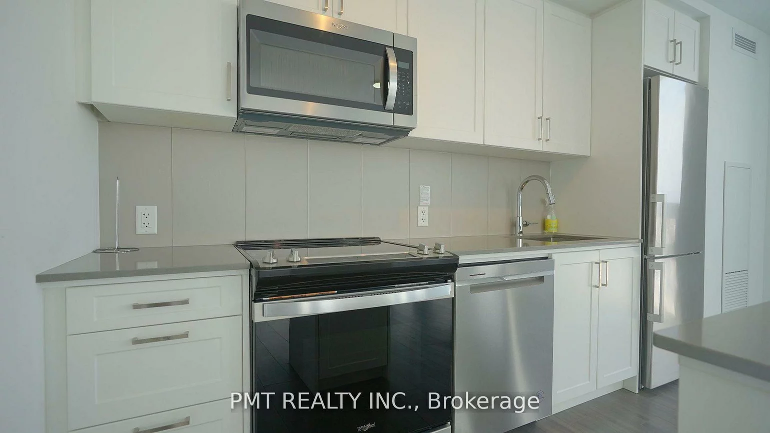 681, Yonge, Painswick South, Barrie