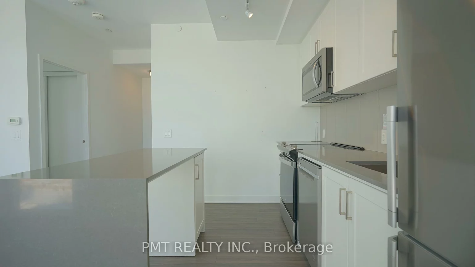 681, Yonge, Painswick South, Barrie